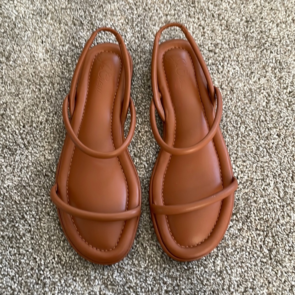 Menorca padded slingback sandals in leather